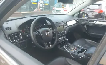 Volkswagen Touareg 2012 года за 12 500 000 тг. в Алматы фото 5
