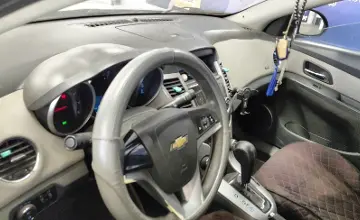 Chevrolet Cruze 2010 года за 4 000 000 тг. в Астана фото 5