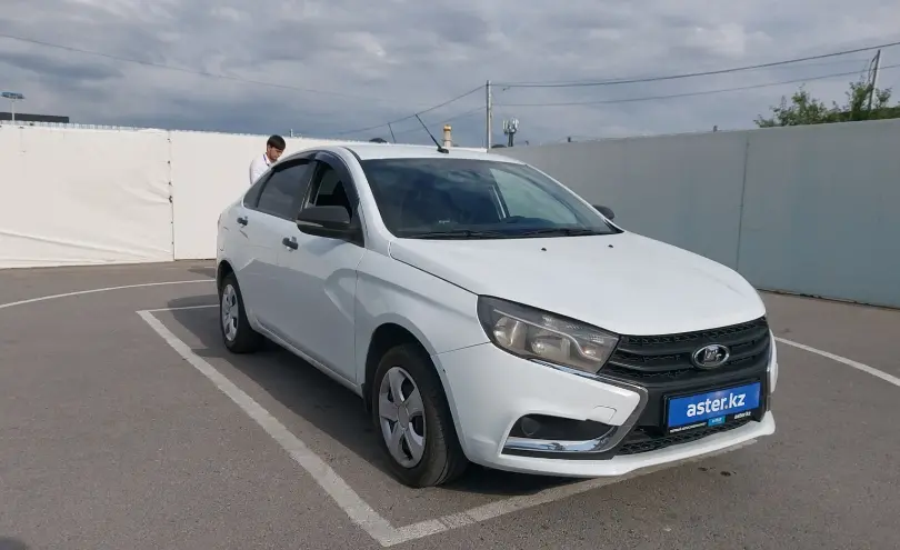 LADA (ВАЗ) Vesta 2019 года за 4 000 000 тг. в Шымкент фото 2