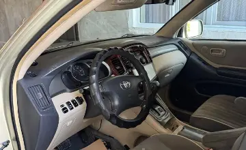Toyota Highlander 2004 года за 6 500 000 тг. в Алматы фото 3