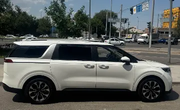 Kia Carnival 2021 года за 15 000 000 тг. в Алматы фото 2