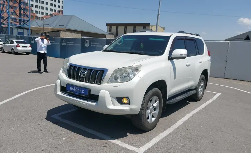 Toyota Land Cruiser Prado 2012 года за 13 000 000 тг. в Шымкент