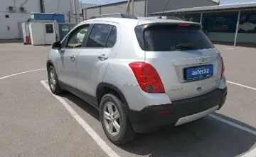 Chevrolet Tracker 2014 года за 4 500 000 тг. в Шымкент фото 4