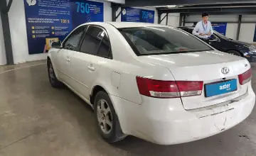 Hyundai Sonata 2007 года за 2 500 000 тг. в Астана фото 4