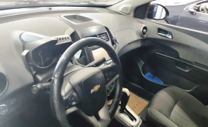 Chevrolet Aveo 2014 года за 2 700 000 тг. в Астана фото 5