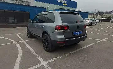 Volkswagen Touareg 2008 года за 5 000 000 тг. в Алматы фото 4