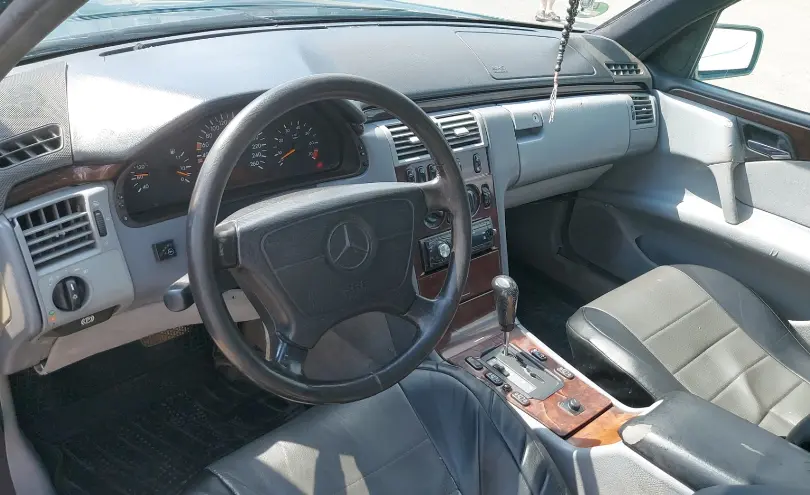 Mercedes-Benz E-Класс 1996 года за 1 500 000 тг. в Шымкент фото 5
