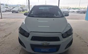 Chevrolet Aveo 2014 года за 2 300 000 тг. в Алматы фото 2
