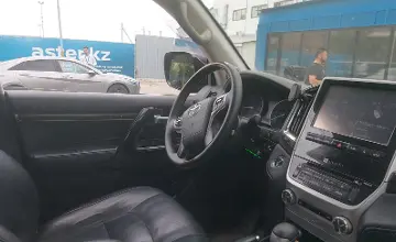 Toyota Land Cruiser 2015 года за 26 000 000 тг. в Алматы фото 5