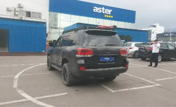 Toyota Land Cruiser 2015 года за 26 000 000 тг. в Алматы фото 4