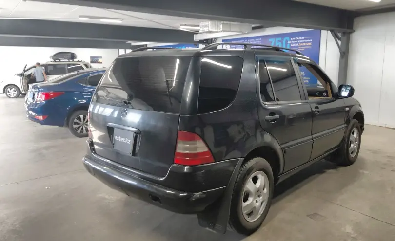 Mercedes-Benz M-Класс 1999 года за 3 500 000 тг. в Астана фото 3