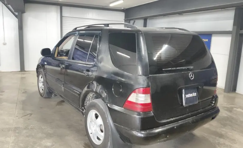 Mercedes-Benz M-Класс 1999 года за 3 500 000 тг. в Астана фото 4