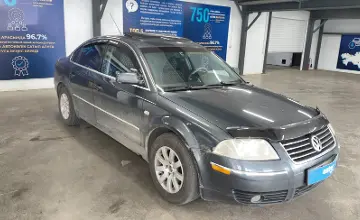 Volkswagen Passat 2002 года за 2 500 000 тг. в Астана фото 2
