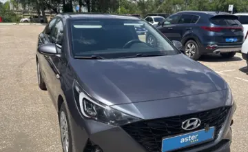 Hyundai Solaris 2021 года за 7 300 000 тг. в Актобе фото 3