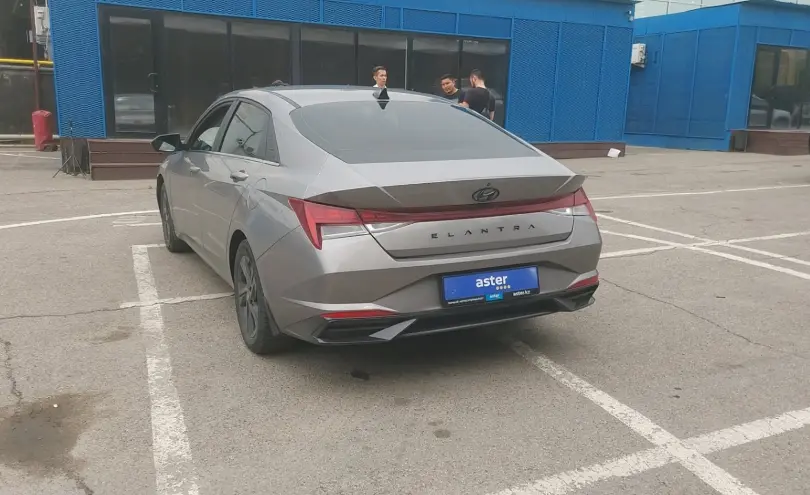 Hyundai Elantra 2023 года за 8 500 000 тг. в Алматы фото 4