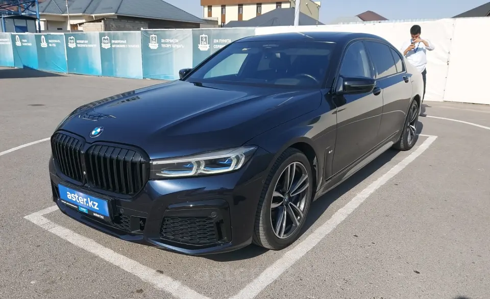 BMW 7 серии 2019 года за 35 000 000 тг. в Шымкент