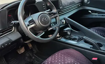 Hyundai Elantra 2021 года за 8 000 000 тг. в Актобе фото 4