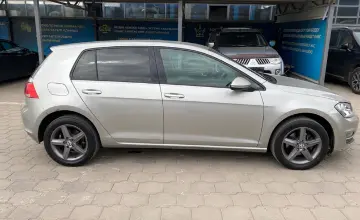 Volkswagen Golf 2014 года за 5 600 000 тг. в Караганда фото 4
