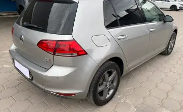 Volkswagen Golf 2014 года за 5 600 000 тг. в Караганда