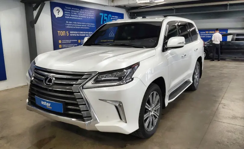 Lexus LX 2016 года за 38 000 000 тг. в Астана