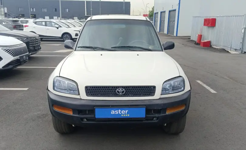 Toyota RAV4 1996 года за 2 500 000 тг. в Алматы фото 2