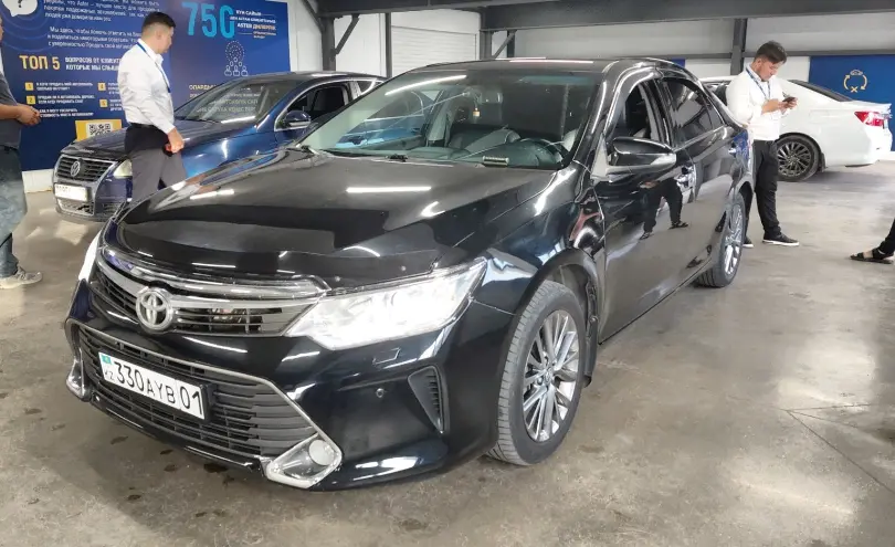 Toyota Camry 2015 года за 10 000 000 тг. в Астана