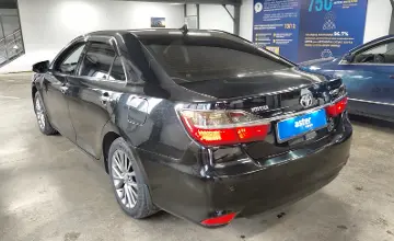 Toyota Camry 2015 года за 10 000 000 тг. в Астана фото 4