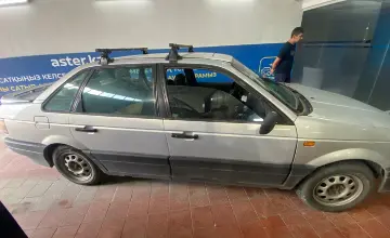 Volkswagen Passat 1992 года за 800 000 тг. в Астана фото 4