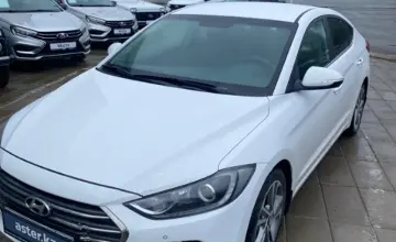 Hyundai Elantra 2018 года за 7 000 000 тг. в Уральск фото 1