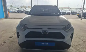 Toyota RAV4 2020 года за 13 000 000 тг. в Алматы фото 2