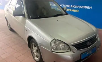 LADA (ВАЗ) Priora 2013 года за 1 500 000 тг. в Астана фото 3