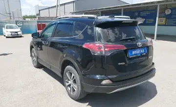 Toyota RAV4 2017 года за 10 000 000 тг. в Шымкент фото 4