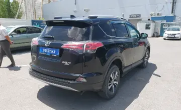Toyota RAV4 2017 года за 10 000 000 тг. в Шымкент фото 3