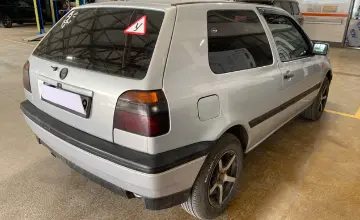 Volkswagen Golf 1995 года за 1 500 000 тг. в Караганда