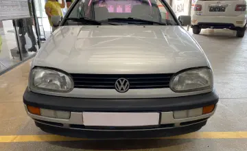 Volkswagen Golf 1995 года за 1 500 000 тг. в Караганда фото 2