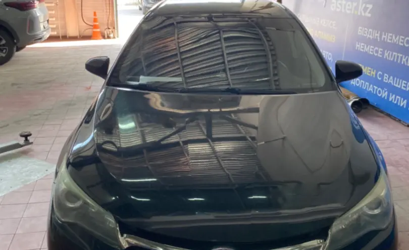 Toyota Camry 2015 года за 9 000 000 тг. в Астана фото 2