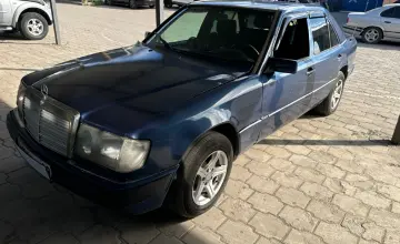Mercedes-Benz E-Класс 1993 года за 1 200 000 тг. в Караганда фото 1