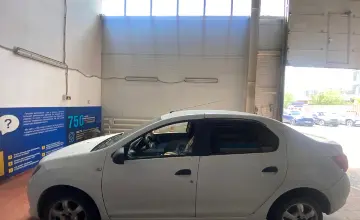 Renault Logan 2018 года за 4 000 000 тг. в Астана фото 4