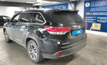 Toyota Highlander 2019 года за 19 000 000 тг. в Астана фото 4