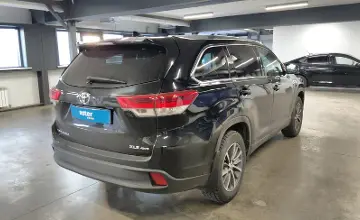 Toyota Highlander 2019 года за 19 000 000 тг. в Астана фото 3