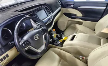 Toyota Highlander 2019 года за 19 000 000 тг. в Астана фото 5