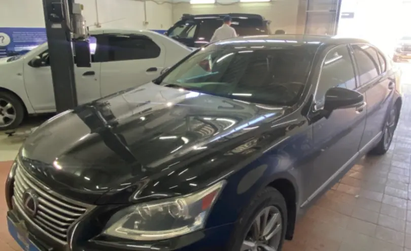 Lexus LS 2013 года за 9 000 000 тг. в Астана