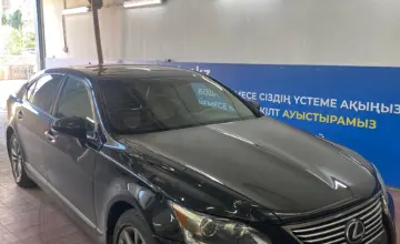 Lexus LS 2013 года за 9 000 000 тг. в Астана фото 3