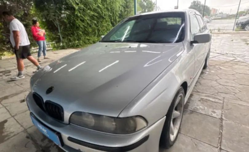 BMW 5 серии 1998 года за 3 000 000 тг. в Талдыкорган