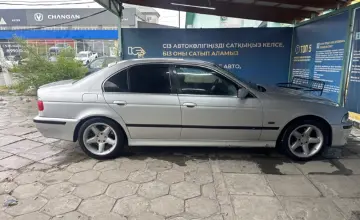 BMW 5 серии 1998 года за 3 000 000 тг. в Талдыкорган фото 4
