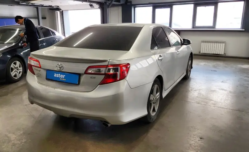 Toyota Camry 2013 года за 6 500 000 тг. в Астана фото 3