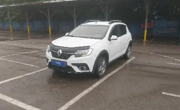 Renault Sandero 2020 года за 4 300 000 тг. в Алматы фото 1
