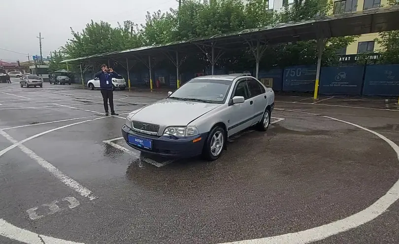 Volvo S40 1998 года за 500 000 тг. в Алматы