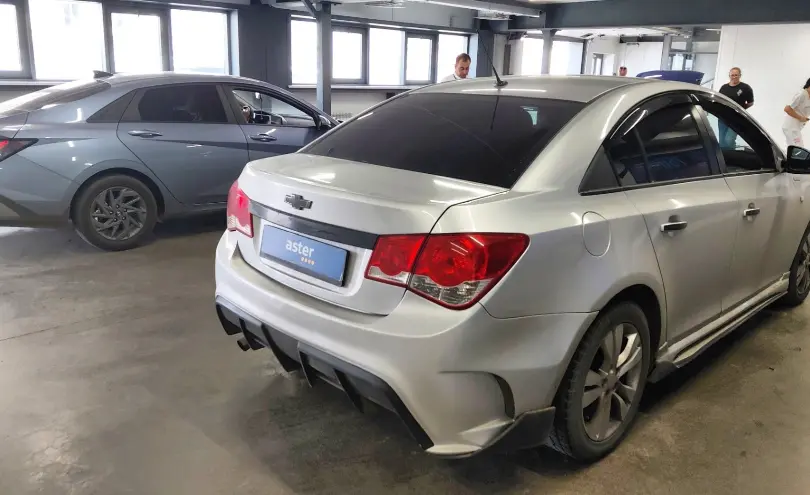 Chevrolet Cruze 2013 года за 4 000 000 тг. в Астана фото 3