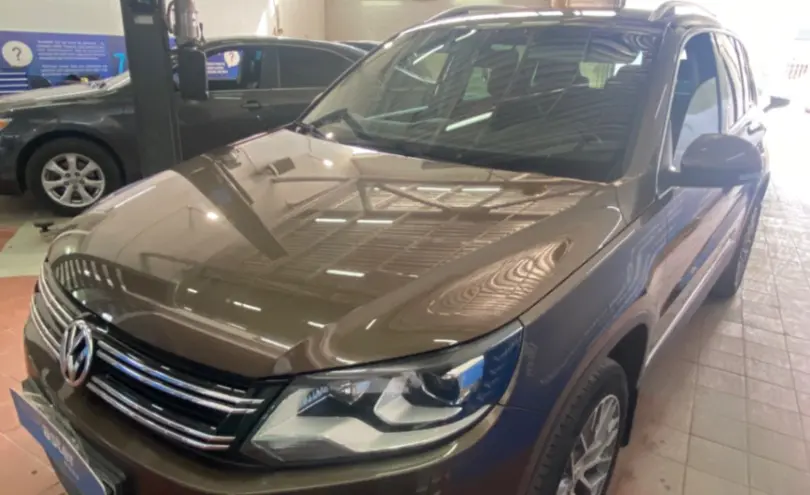 Volkswagen Tiguan 2014 года за 8 900 000 тг. в Астана